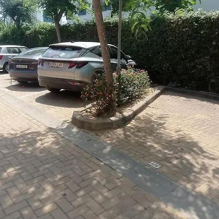 Grenn Club בית נופש איסלנטייה